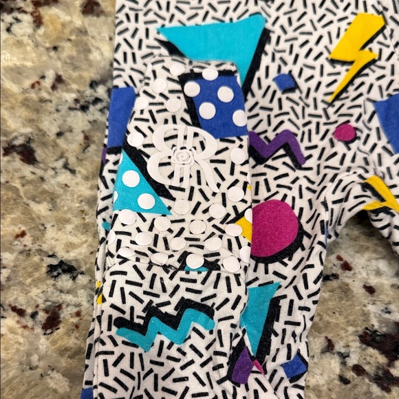 Bums and Roses Zippy - Picture 2 of 3